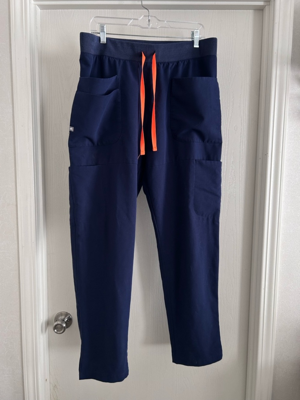 FIGS | Woman’s Navy Joggers with Orange Drawstring | Size XL